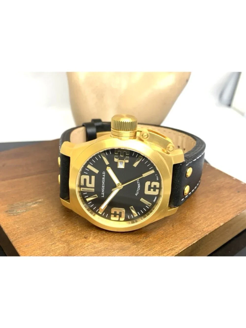 Längengrad Men's Watch 121 Automatic Gold Black Dial Date Leather Strap 44mm
